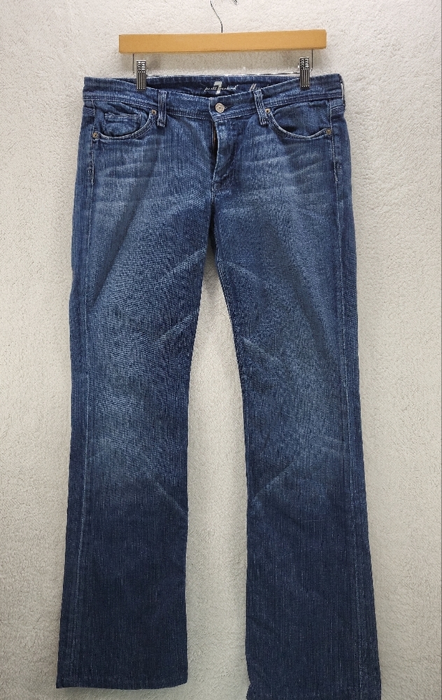 Women's Jeans 7 For All Mankind Flynt Size 32 (8 or 9)Used great condition $199